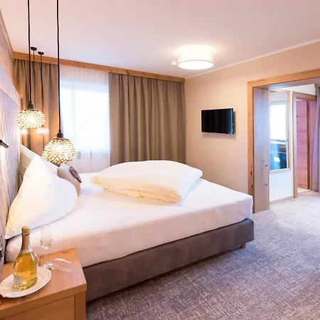 Der Berghof 3*