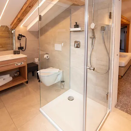 Vendégház Der Berghof 3*