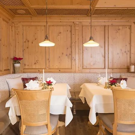 Der Berghof Guest house
