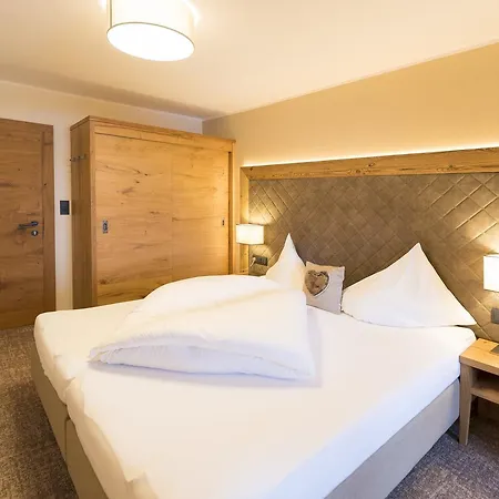 Der Berghof 3*