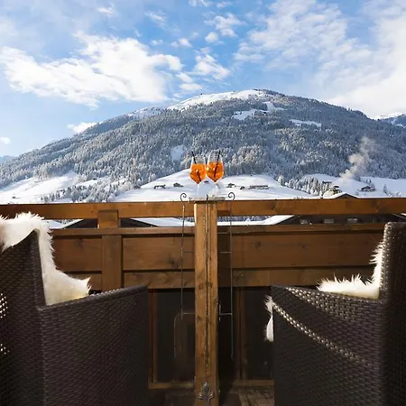 Vendégház Der Berghof 3*